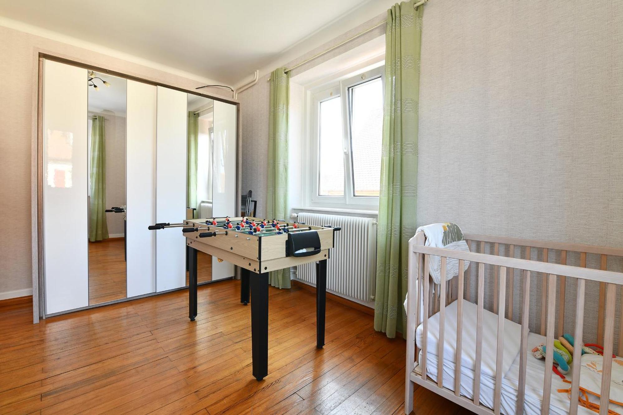 Des Hirondelles Apartment